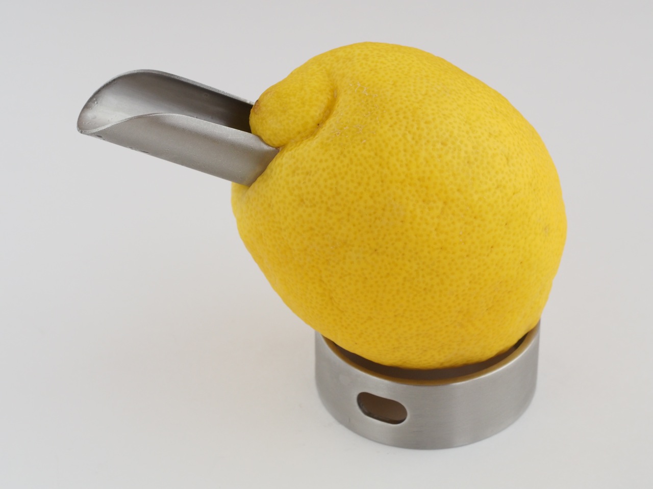 グッドデザインのレモン絞り器 | フード＆ドリンク日用品 | クール